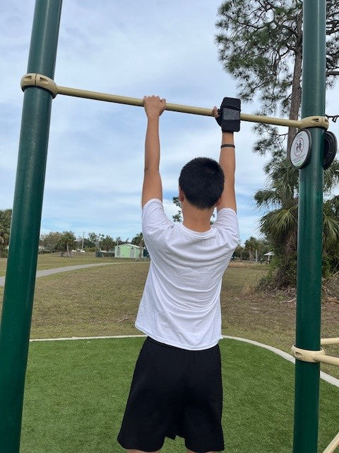 Cell Phone Hand Holder for Workouts