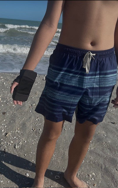 cell holder for beach